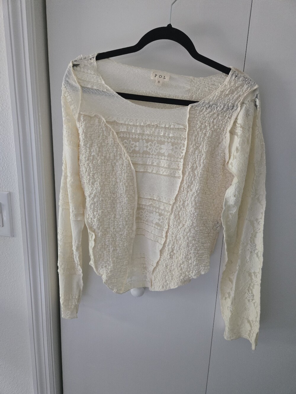 POL Cream Lace Patchwork Long-Sleeve Top - Picture 3 of 6